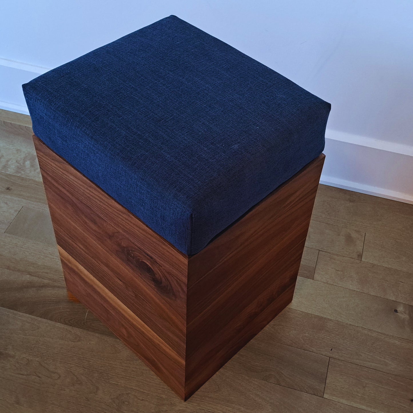Gaming Table Storage Ottoman