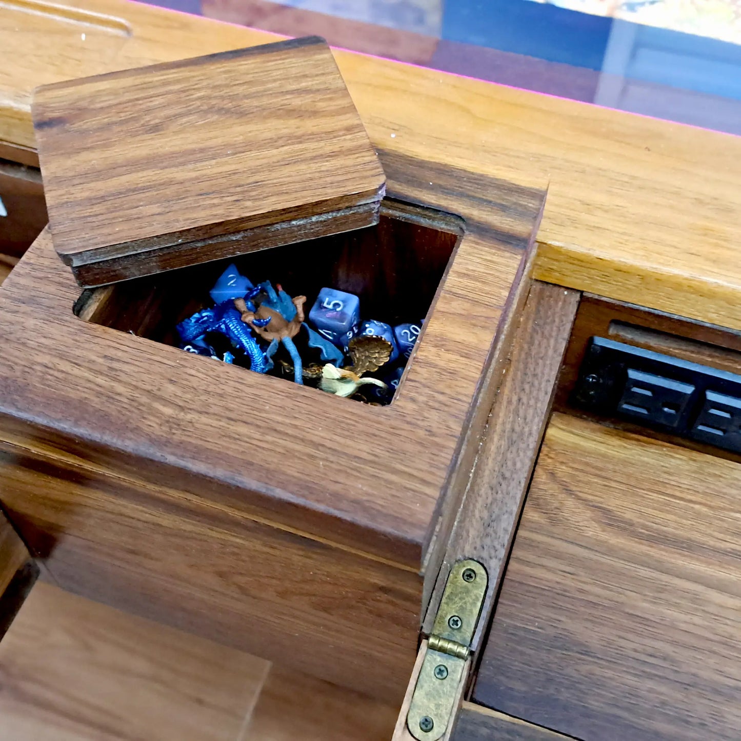 Table Epik en Noyer Noir
