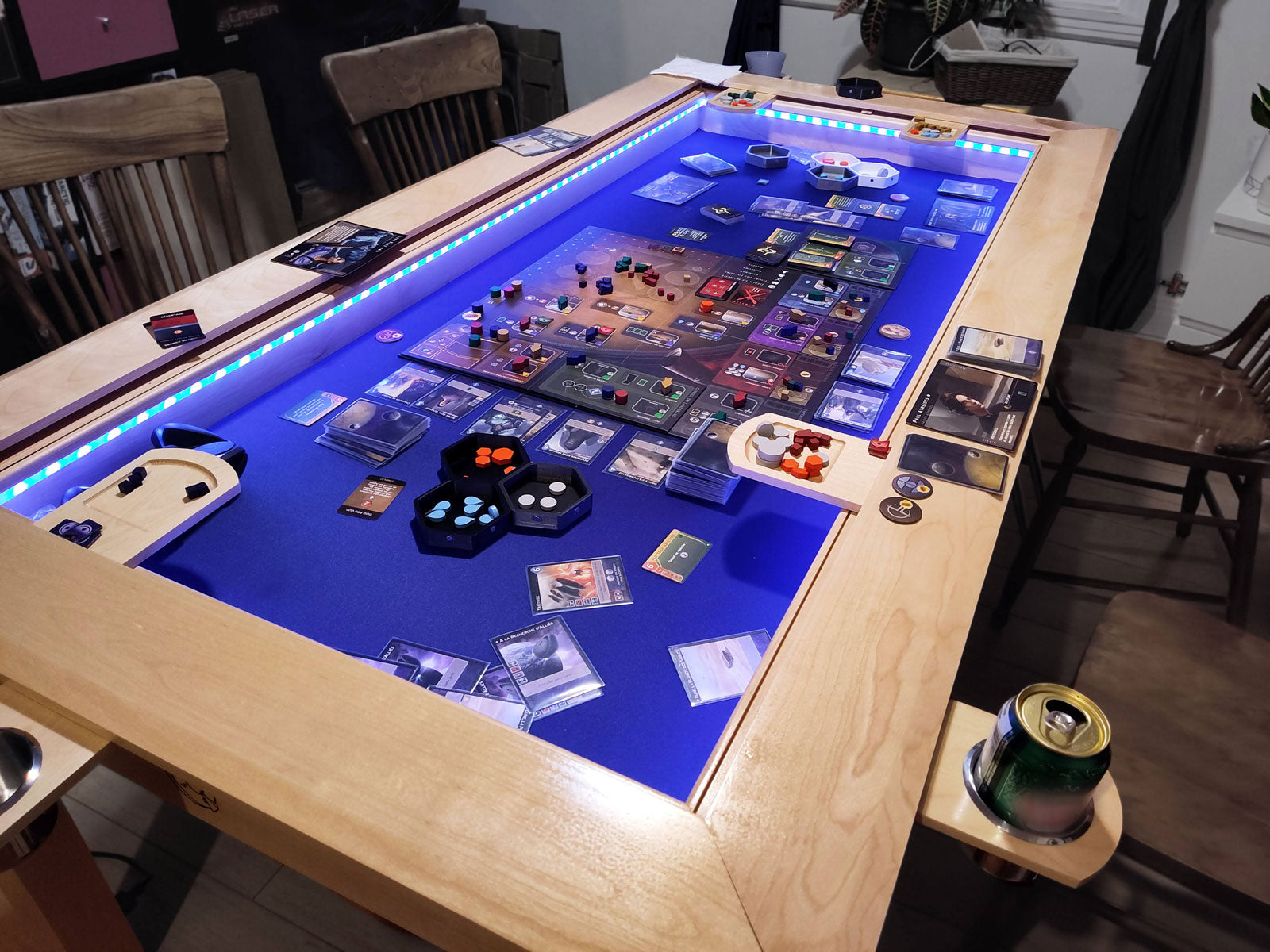 table de jeux Aventure