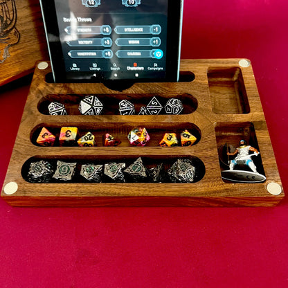 Accessoire pour jeu de rôle – boîte à dés artisanale avec compartiments